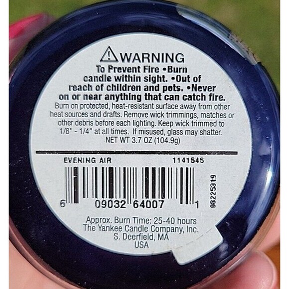 Yankee Candle Evening Air 3.7 oz Scented Candle Small Jar Discontinued HTF - Picture 6 of 8